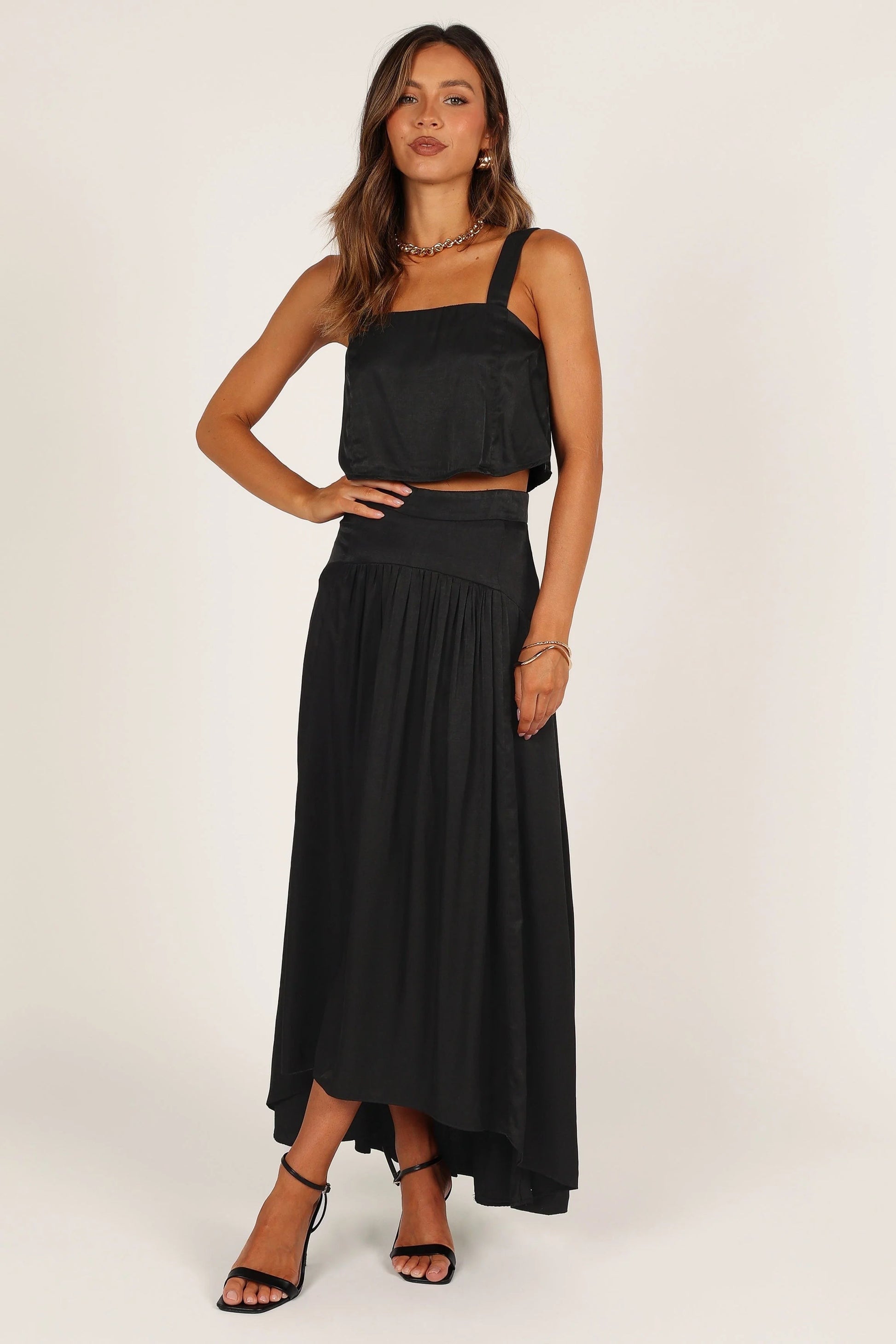 Colorblock Crop & High-Low Skirt Set