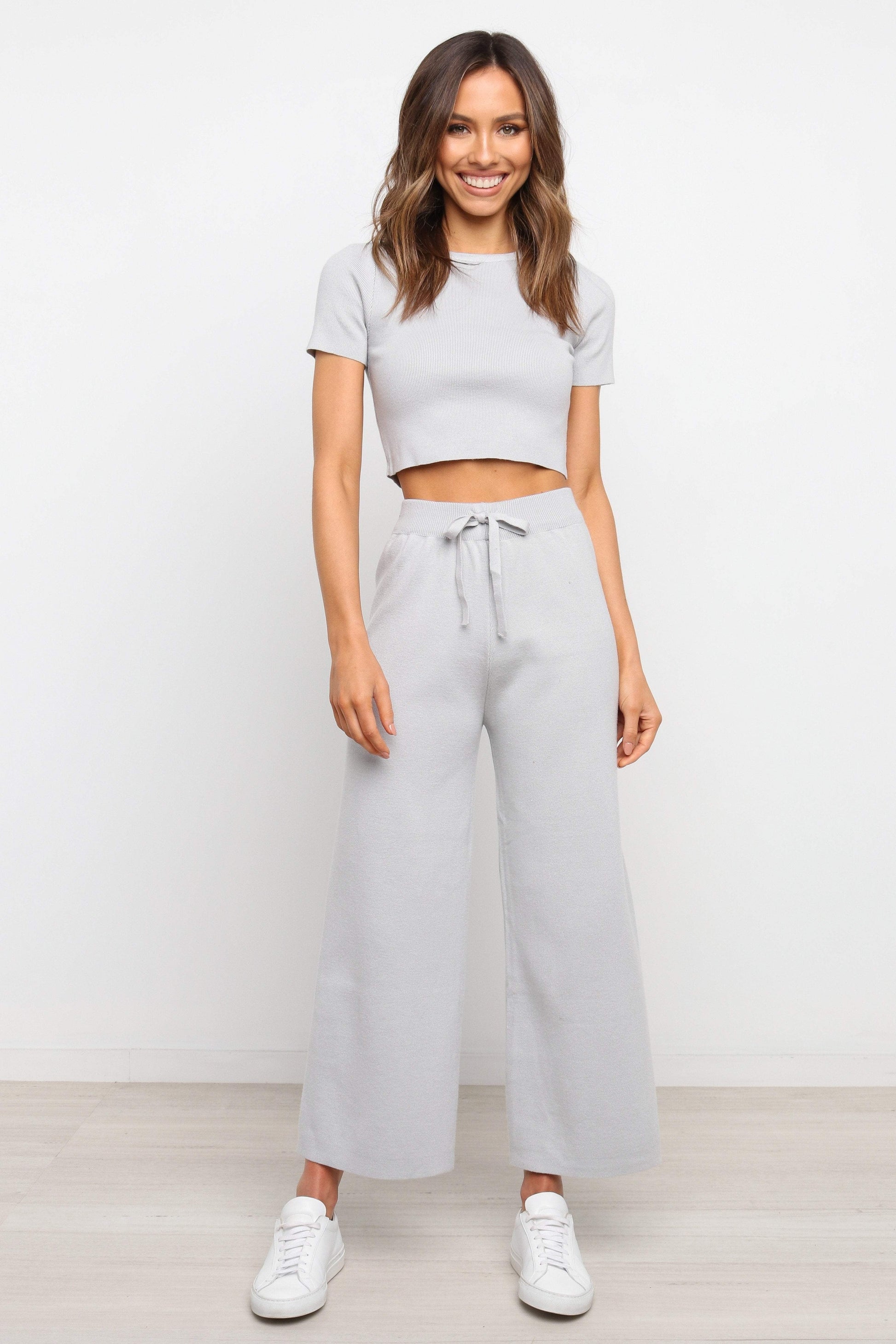 Short-Sleeve Crop Top & Wide-Leg Set