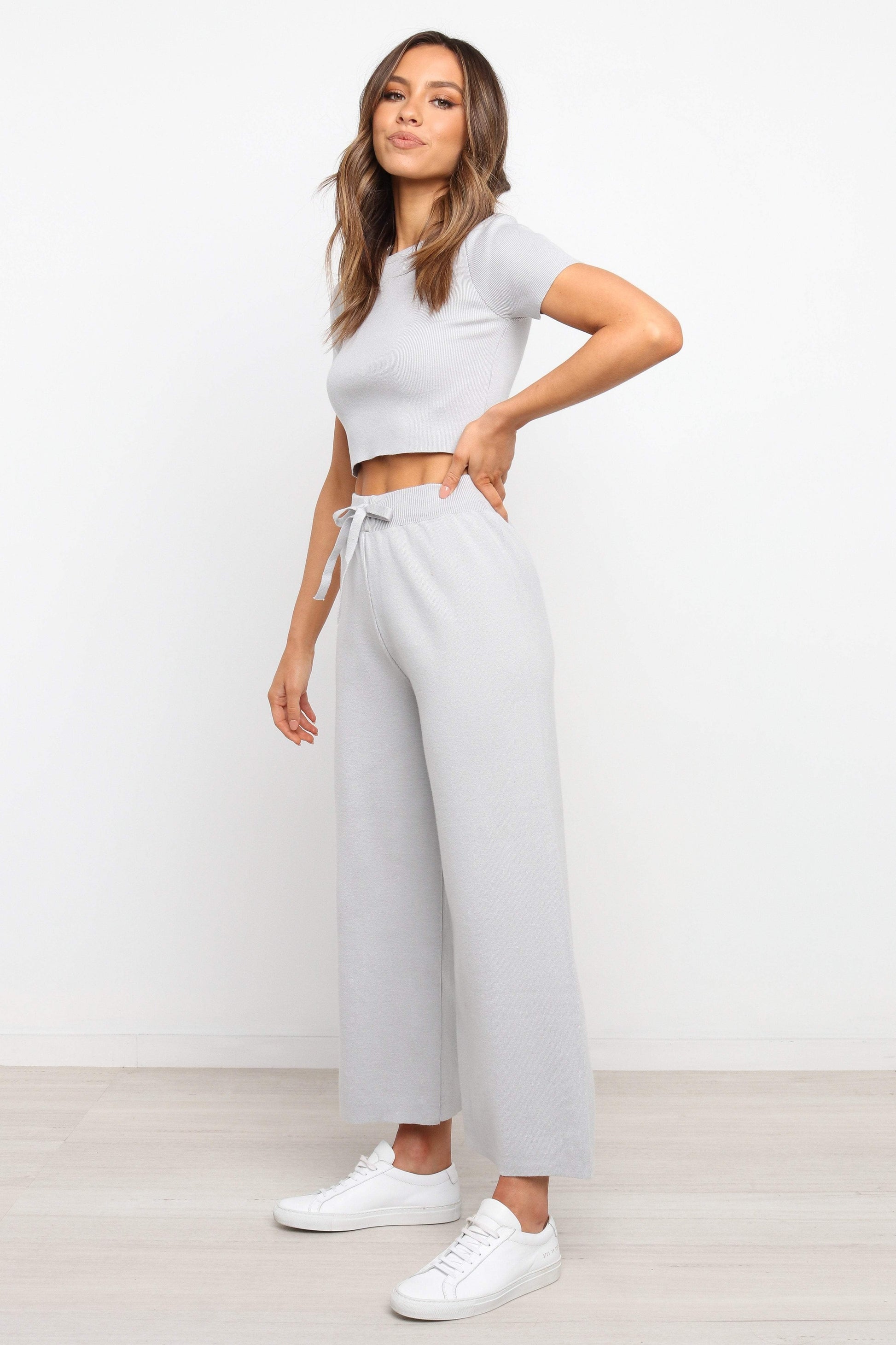 Short-Sleeve Crop Top & Wide-Leg Set