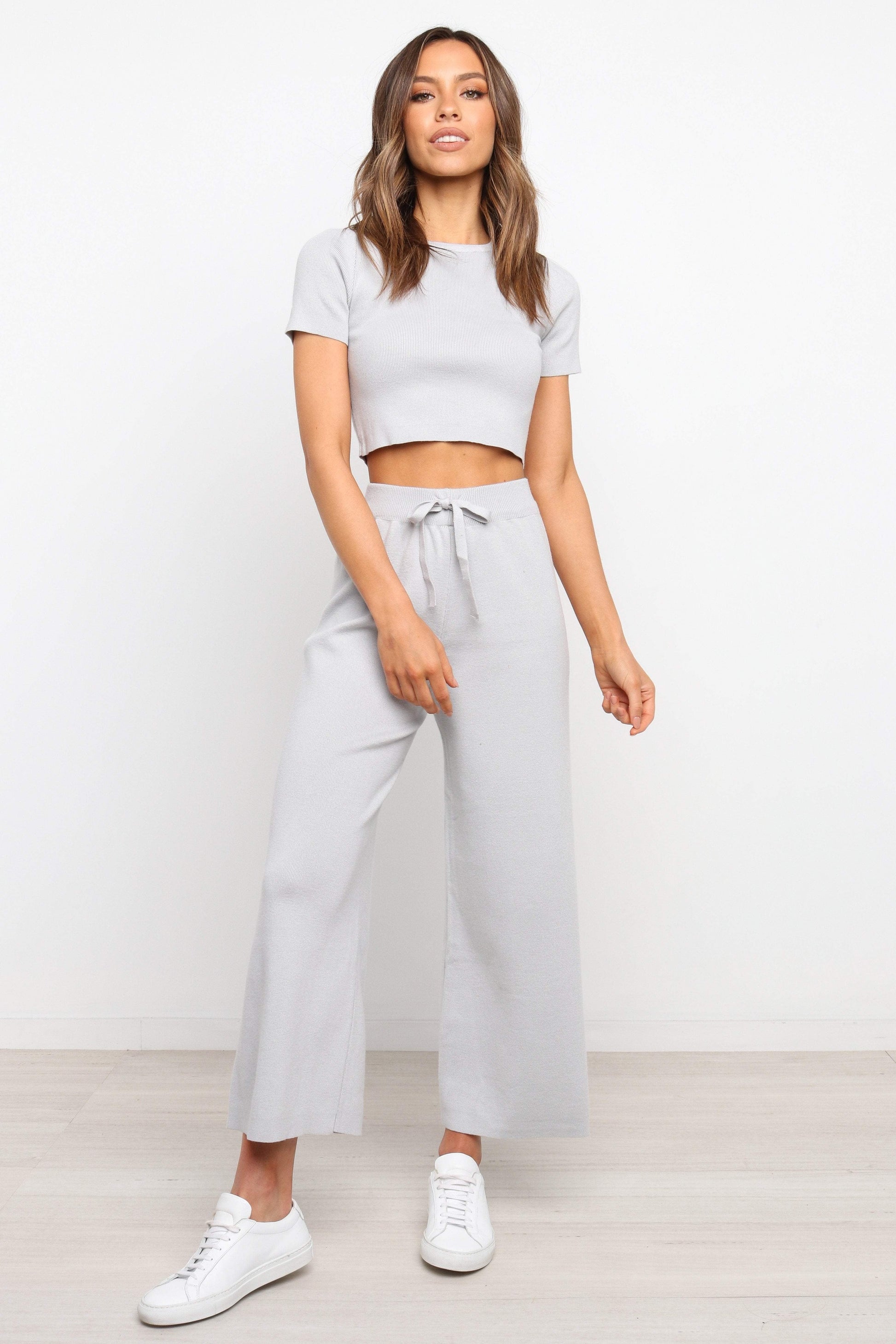 Short-Sleeve Crop Top & Wide-Leg Set